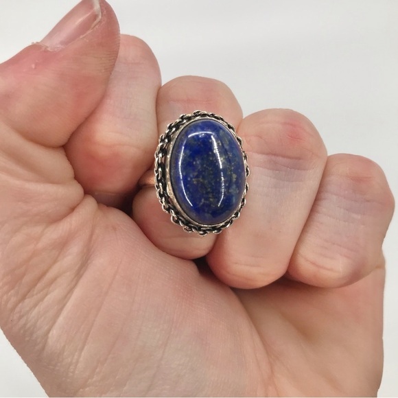 Oval Lapis Lazuli Silver Ring - Picture 4 of 5